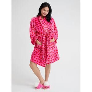 NEW SHIRALEAH hearts cozy robe in pink